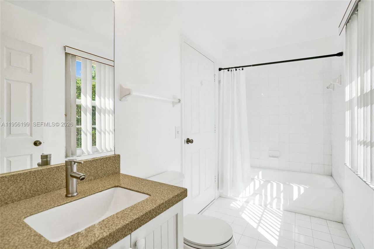 5380 NW 117th Ave , Coral Springs, FL 33076 Photo