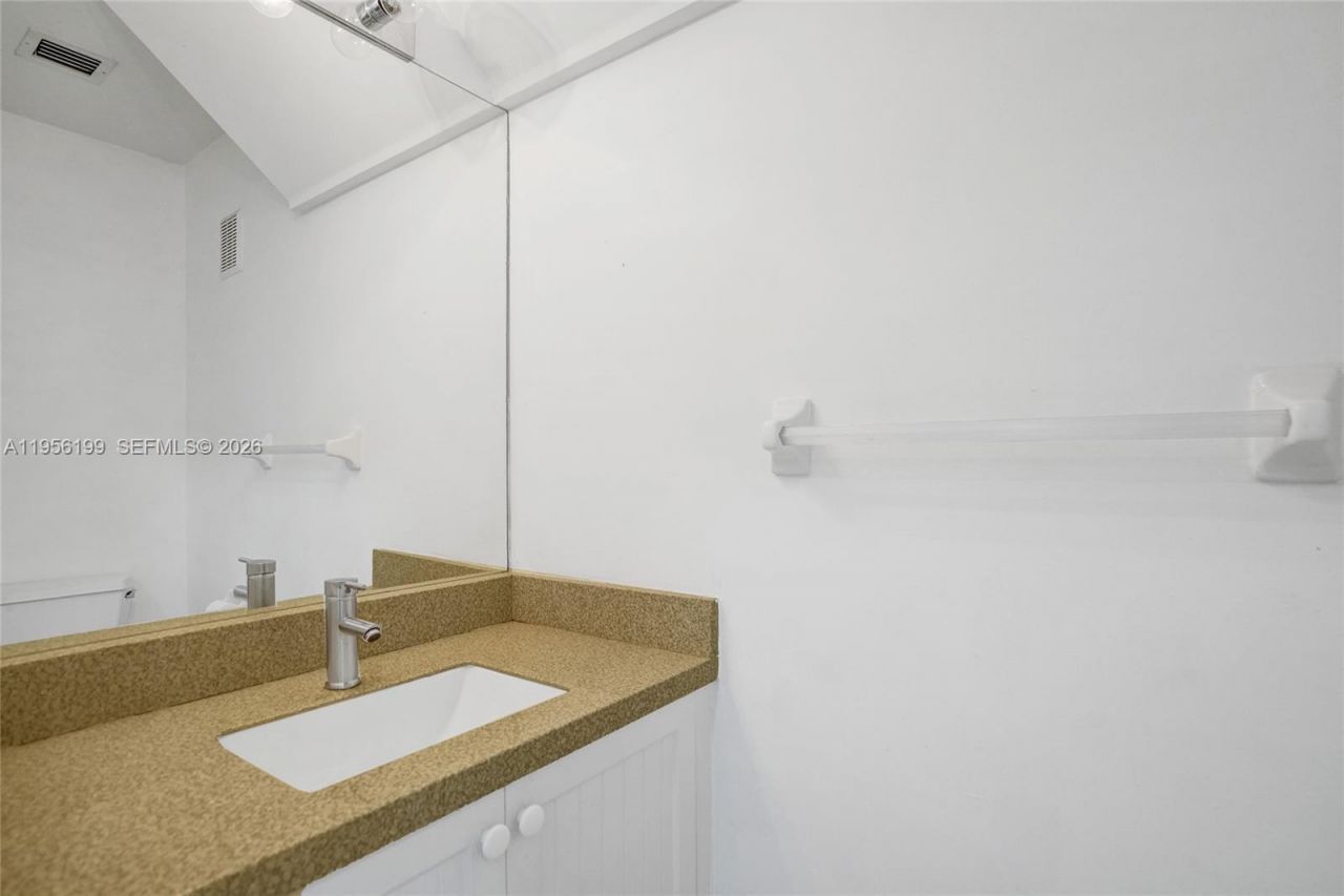 5380 NW 117th Ave , Coral Springs, FL 33076 Photo