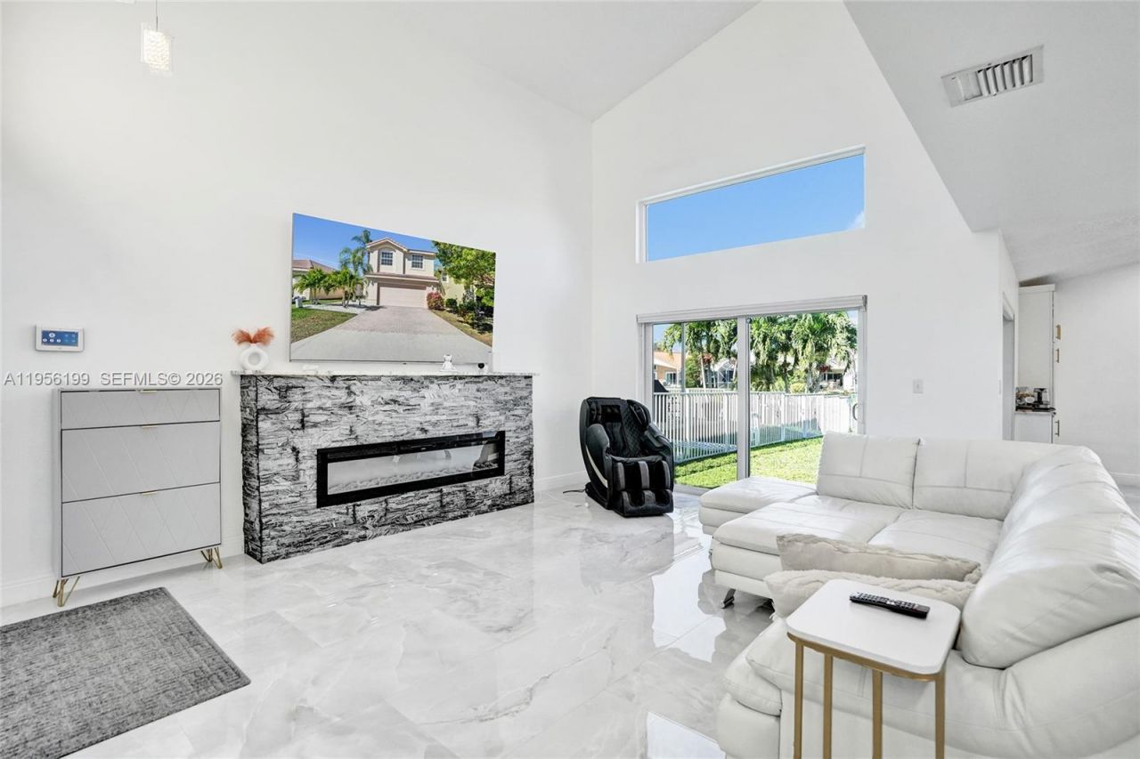 5380 NW 117th Ave , Coral Springs, FL 33076 Photo