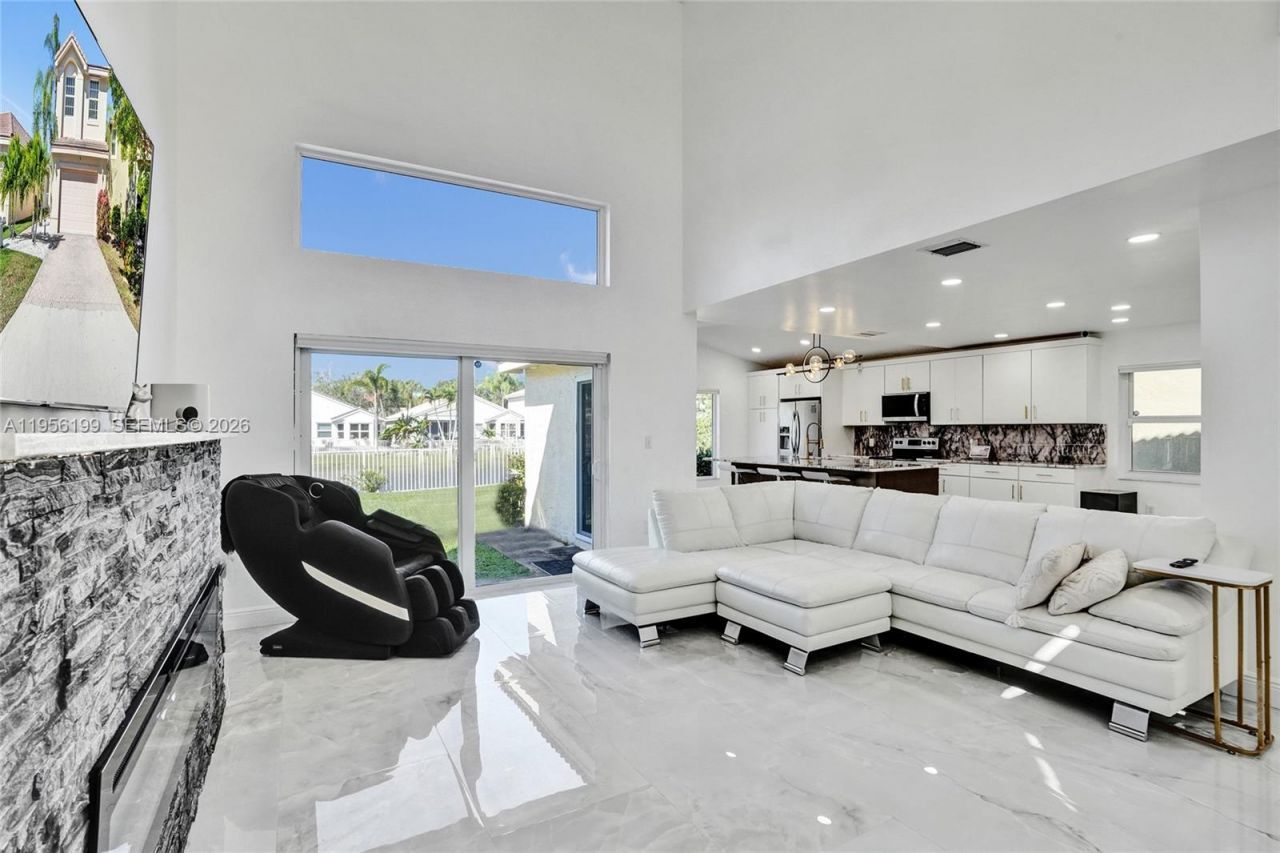 5380 NW 117th Ave , Coral Springs, FL 33076 Photo