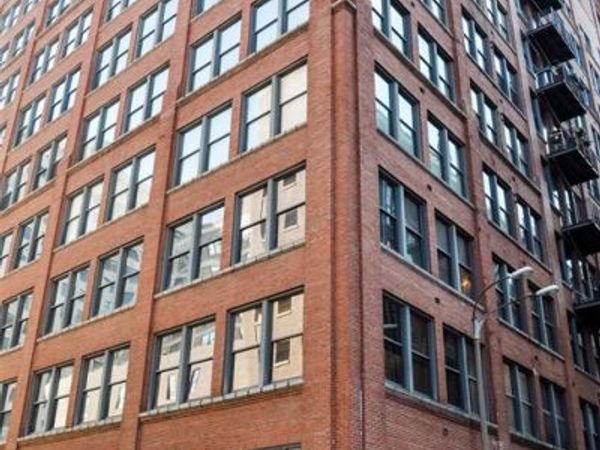 1010 Saint Charles Street, St Louis, MO 63101