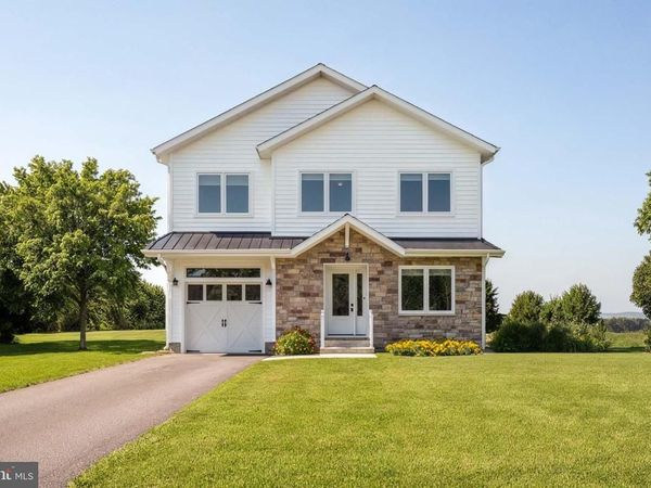 17997 OLD TRIANGLE ROAD, TRIANGLE, VA 22172