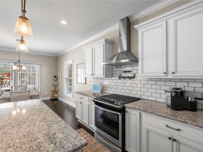 6240 Highland Green Drive, Medina, OH 44256 Photo 10