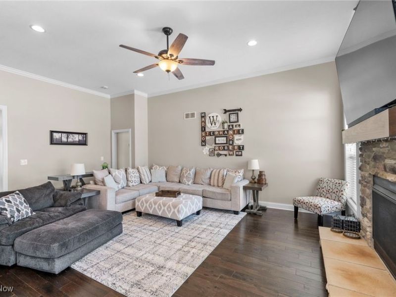 6240 Highland Green Drive, Medina, OH 44256 Photo 16