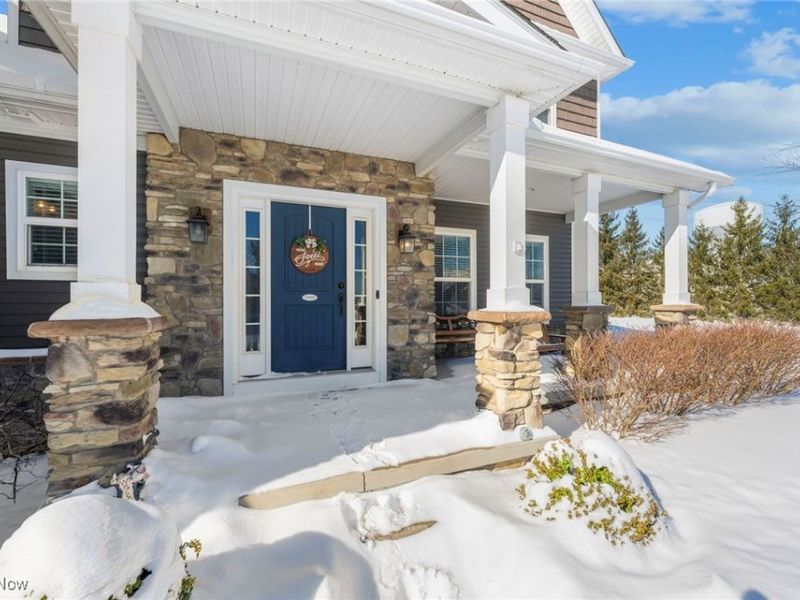 6240 Highland Green Drive, Medina, OH 44256 Photo 3