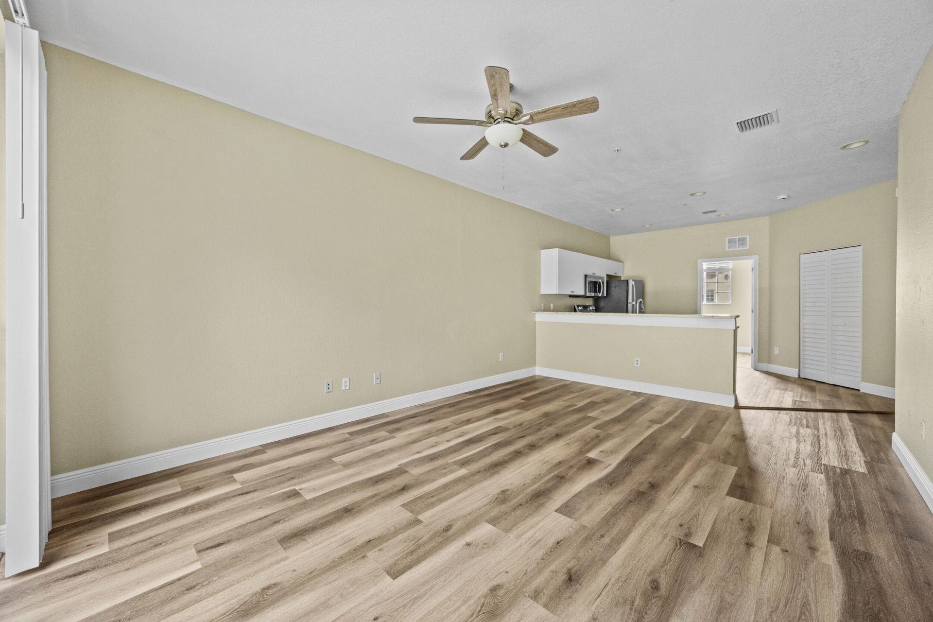 1982 Freeport Lane, Riviera Beach, FL 33404 Photo