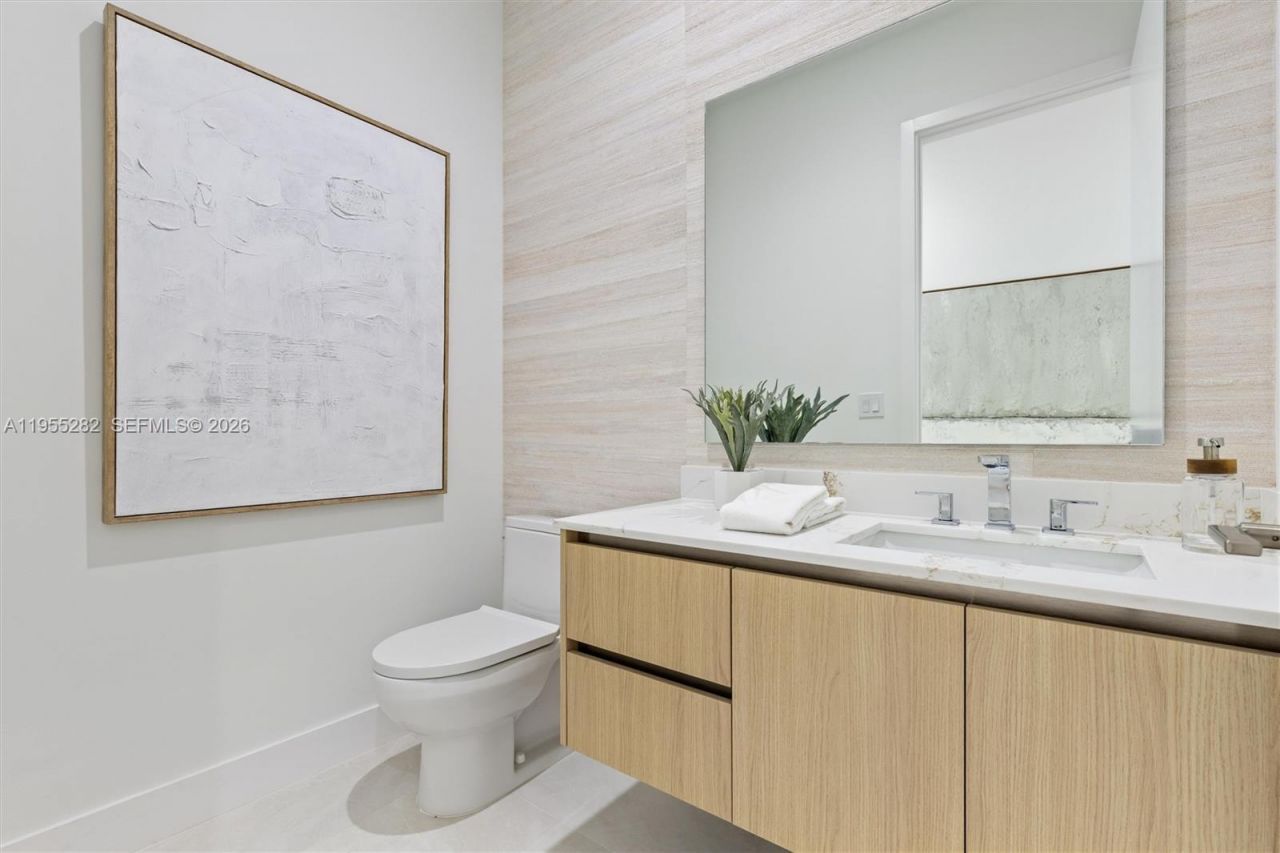 8221 SW 193rd Terrace, Cutler Bay, FL 33157 Photo