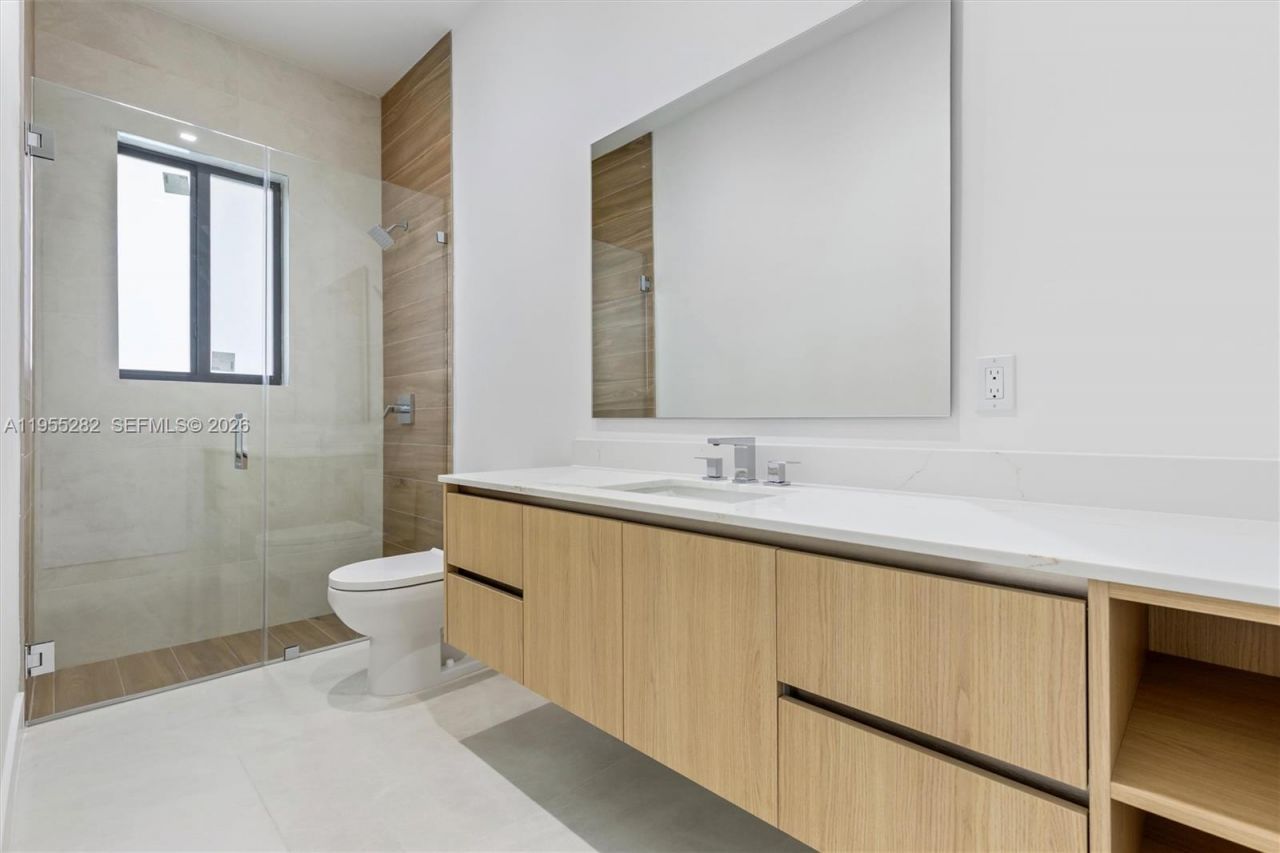 8221 SW 193rd Terrace, Cutler Bay, FL 33157 Photo