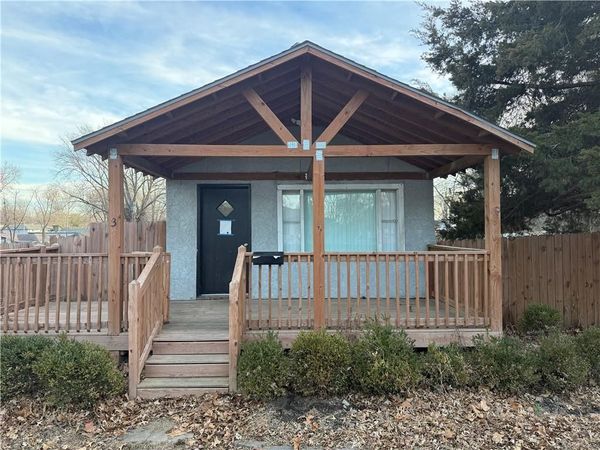 739 Kiowa Street, Leavenworth, KS 66048