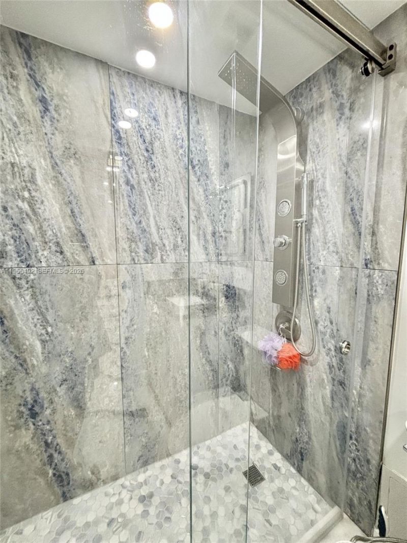 1965 S Ocean Dr , Unit 15B, Hallandale Beach, FL 33009 Photo