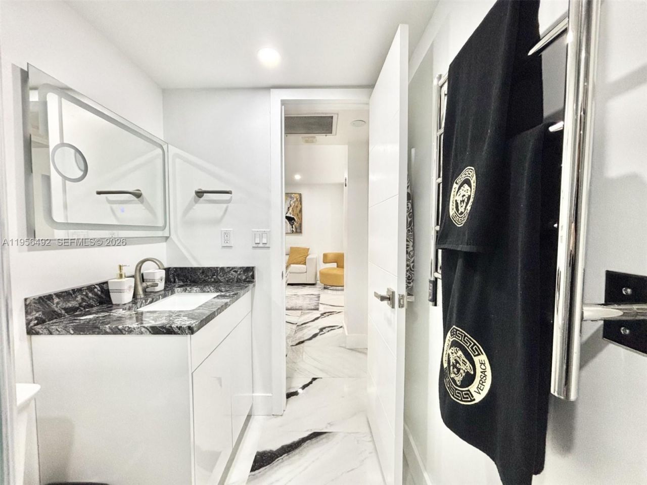 1965 S Ocean Dr , Unit 15B, Hallandale Beach, FL 33009 Photo