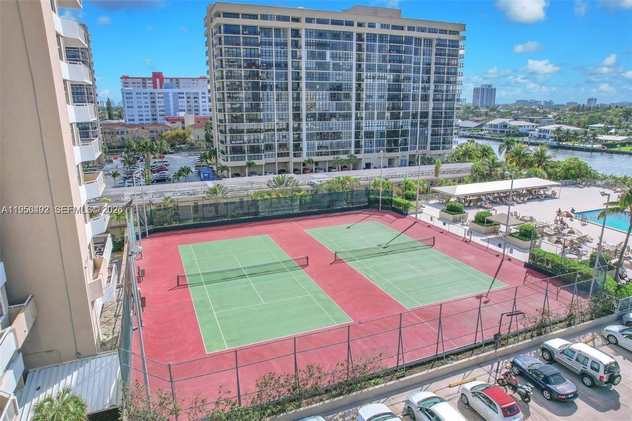 1965 S Ocean Dr , Unit 15B, Hallandale Beach, FL 33009 Photo