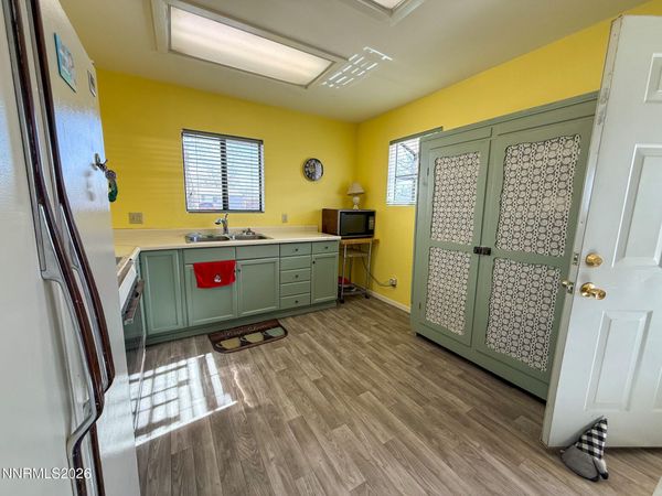 845 G Street, Hawthorne, NV 89415