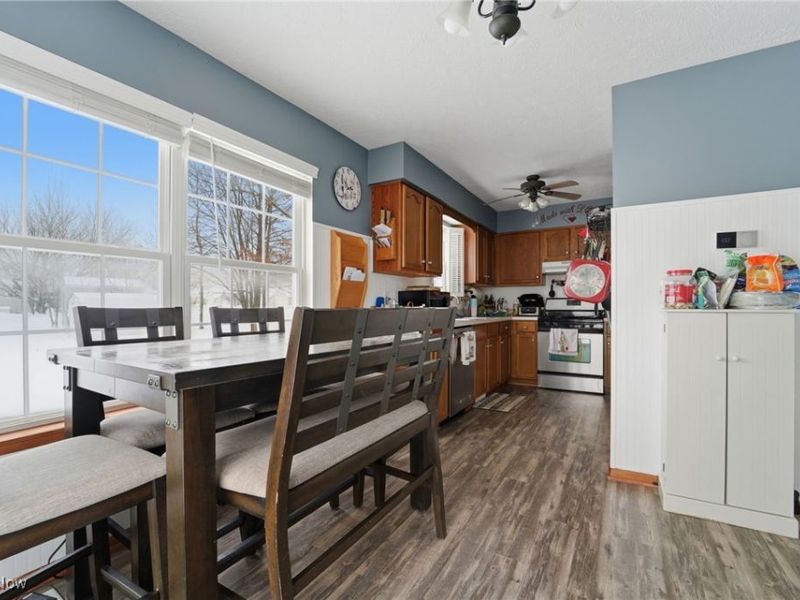 15100 Timber Ridge Drive, Middlefield, OH 44062 Photo 9