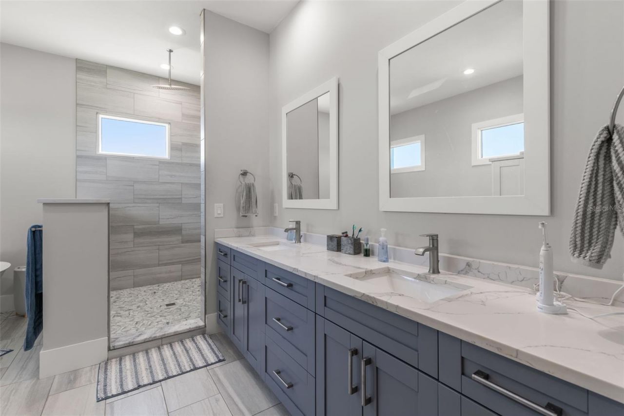 7966 1st Avenue S, Saint Petersburg, FL 33707 Photo