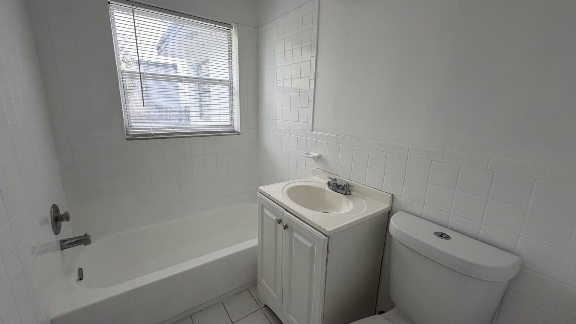 34 W 34th Street, Riviera Beach, FL 33404 Photo