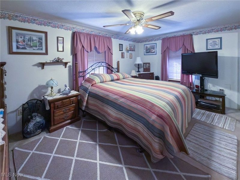 204 Tremble Avenue, Campbell, OH 44405 Photo 11