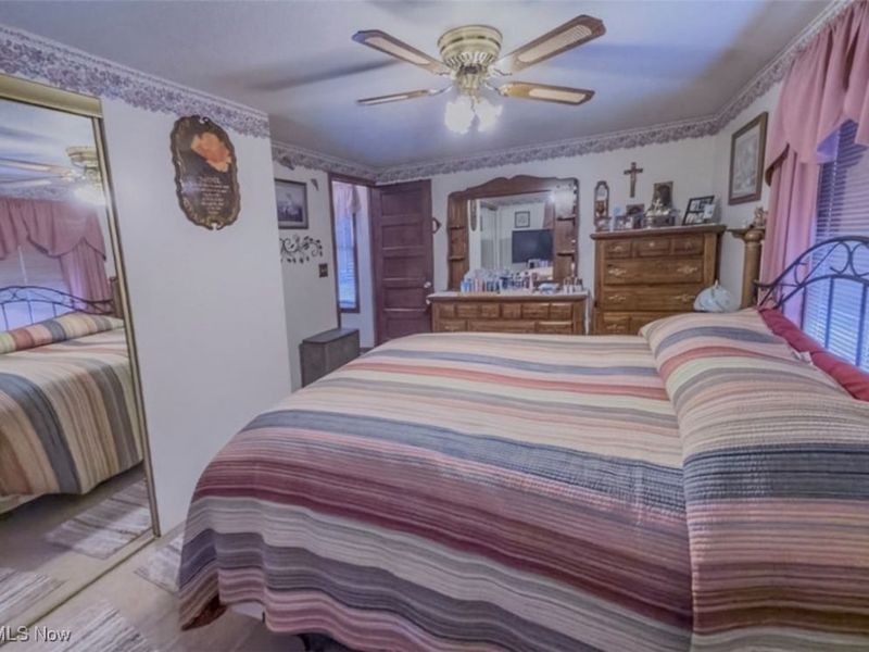 204 Tremble Avenue, Campbell, OH 44405 Photo 12