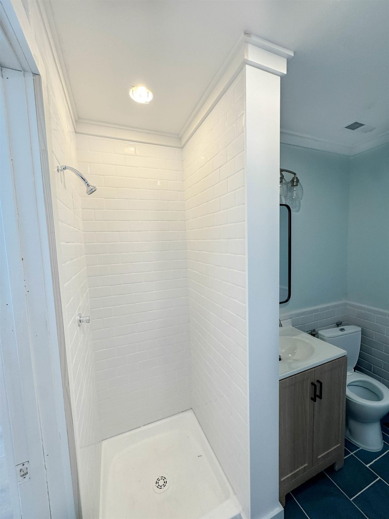 9501 Shore Dr. Photo 17