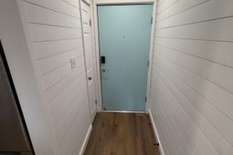 9501 Shore Dr. photo 4