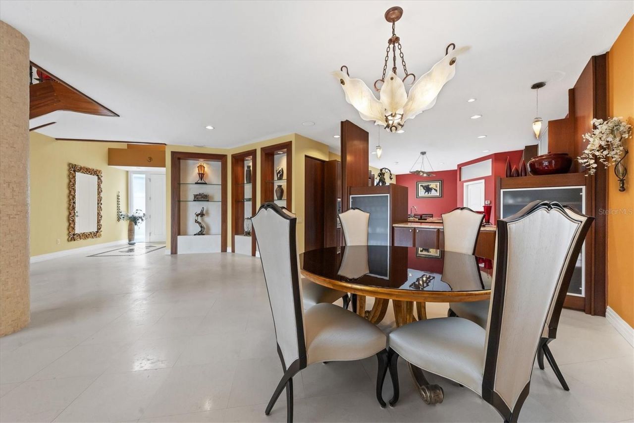 7716 Club Lane, Sarasota, FL 34238 Photo