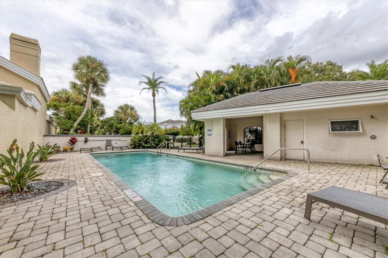 7716 Club Lane, Sarasota, FL 34238 Photo