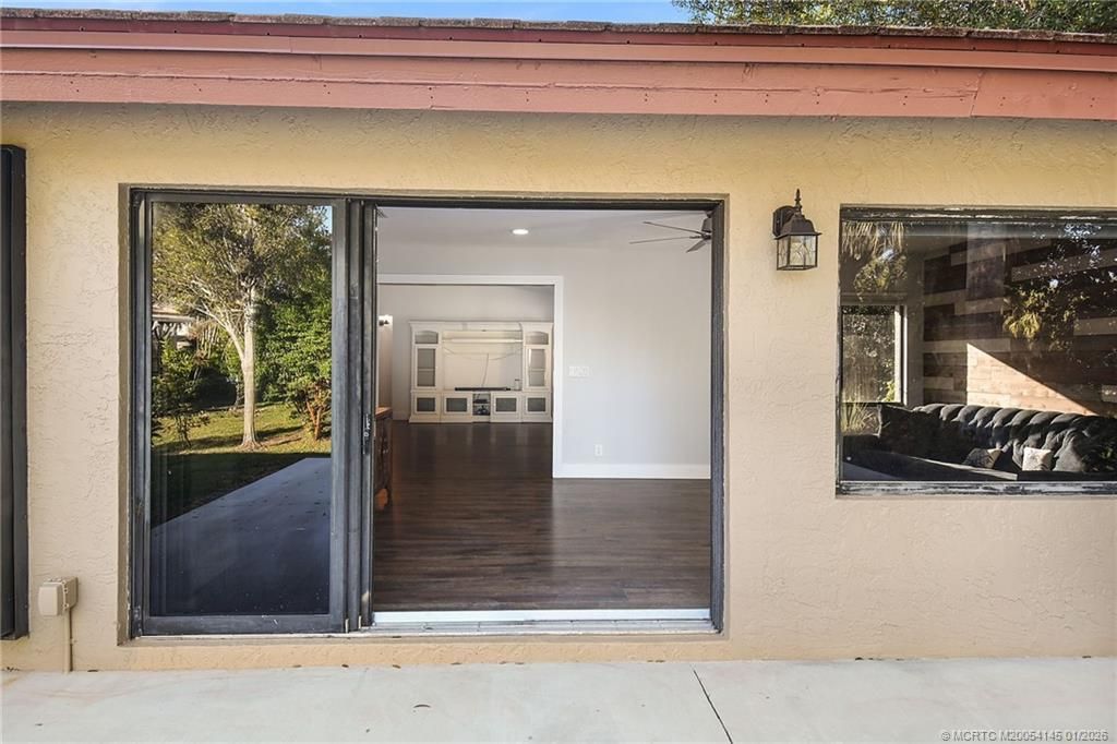 2225 SW Creekside Drive, Palm City, FL 34990 Photo