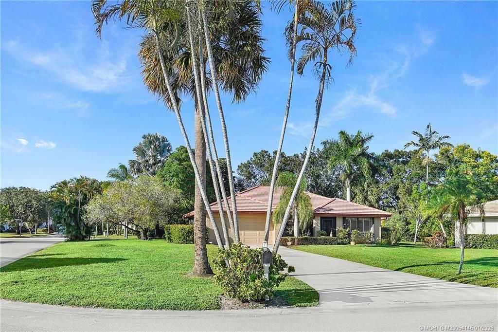 2225 SW Creekside Drive, Palm City, FL 34990 Photo