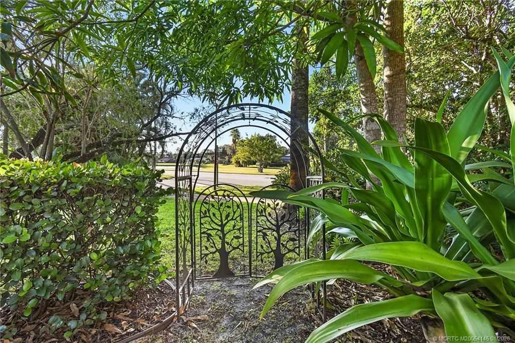 2225 SW Creekside Drive, Palm City, FL 34990 Photo