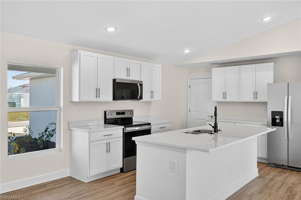 1154 NW 7th Pl, Cape Coral, FL 33993 Photo