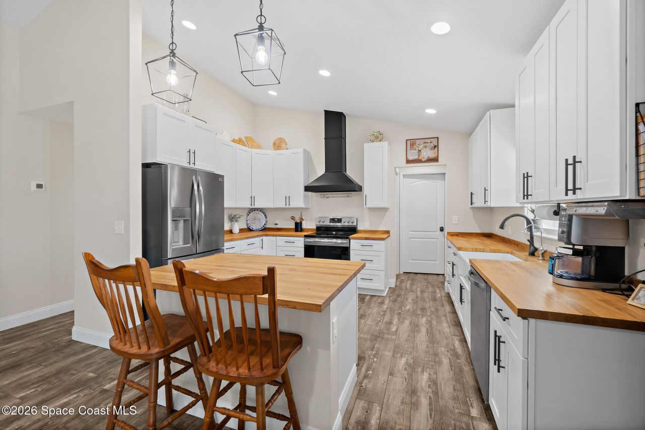 3440 Hammock Road , Mims, FL 32754 Photo