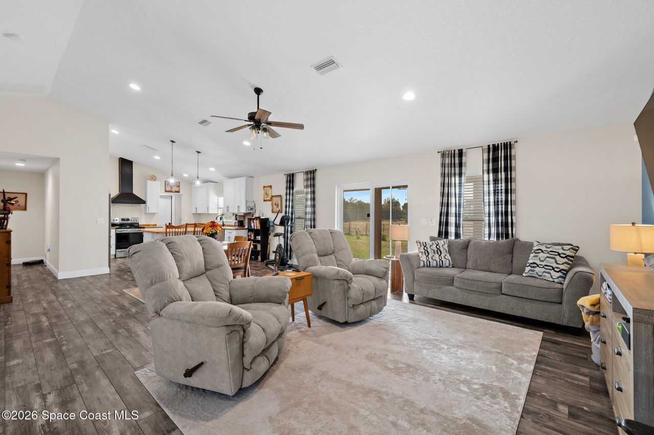 3440 Hammock Road , Mims, FL 32754 Photo