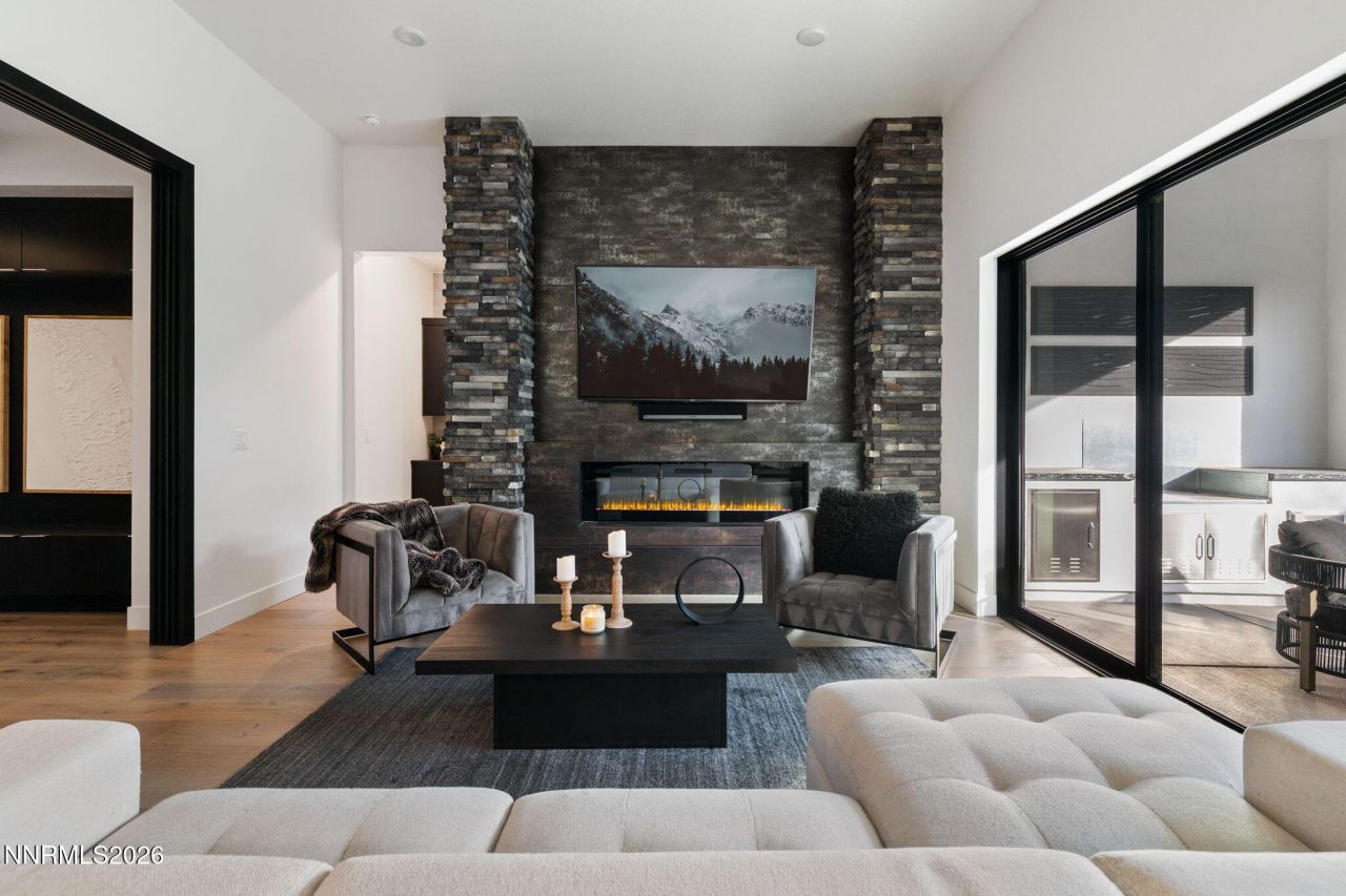 940 Little Star Drive, Reno, NV 89511 Photo