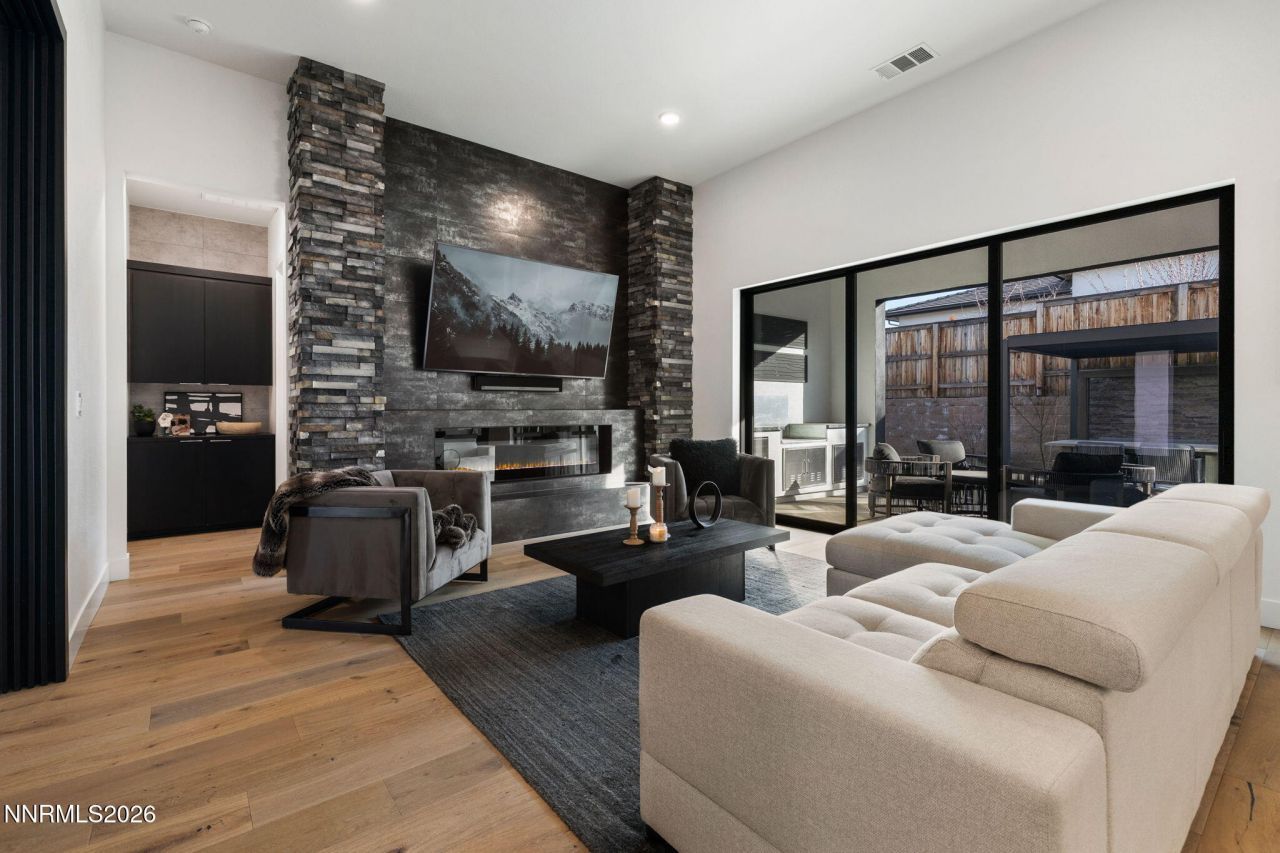 940 Little Star Drive, Reno, NV 89511 Photo