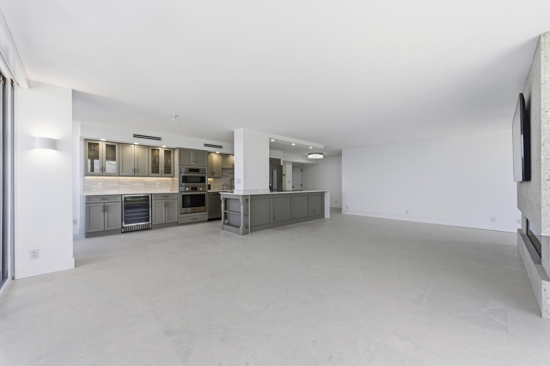 5510 N Ocean Drive, Unit 7c, Singer Island, FL 33404 Photo