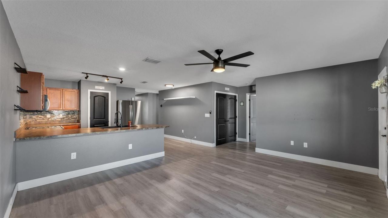1 Redwood Court, Kissimmee, FL 34759 Photo