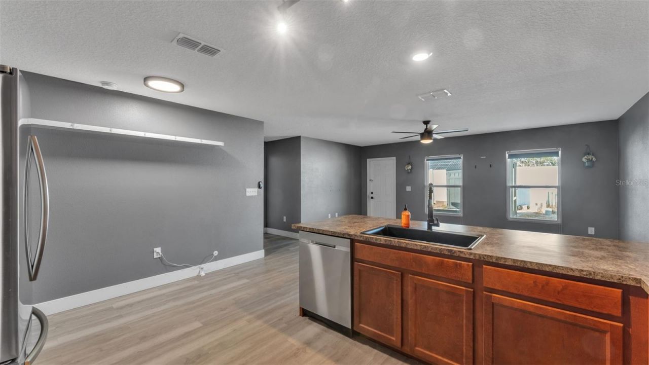 1 Redwood Court, Kissimmee, FL 34759 Photo