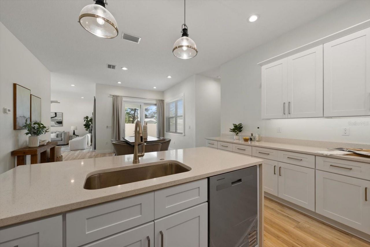 14733 Sunset Drive, Largo, FL 33774 Photo