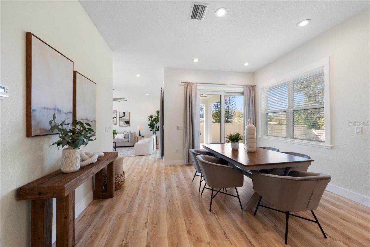 14733 Sunset Drive, Largo, FL 33774 Photo