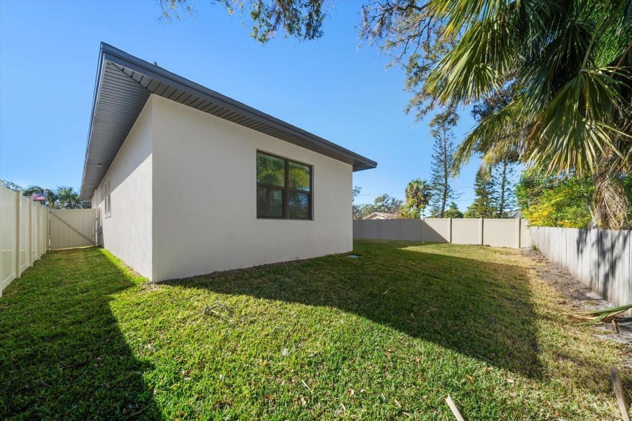 14733 Sunset Drive, Largo, FL 33774 Photo