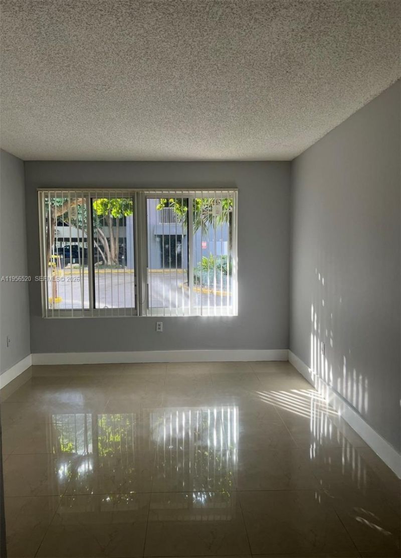 800 N Miami Ave, Unit E-102, Miami, FL 33136 Photo