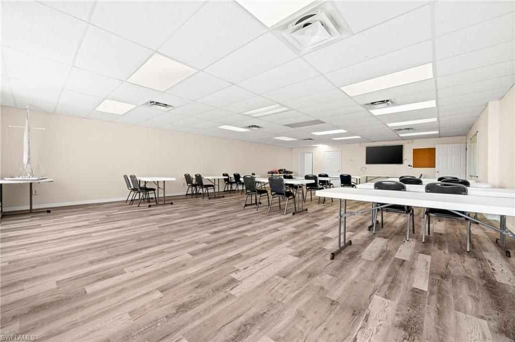 917 SE 47th Ter, Cape Coral, FL 33904 Photo