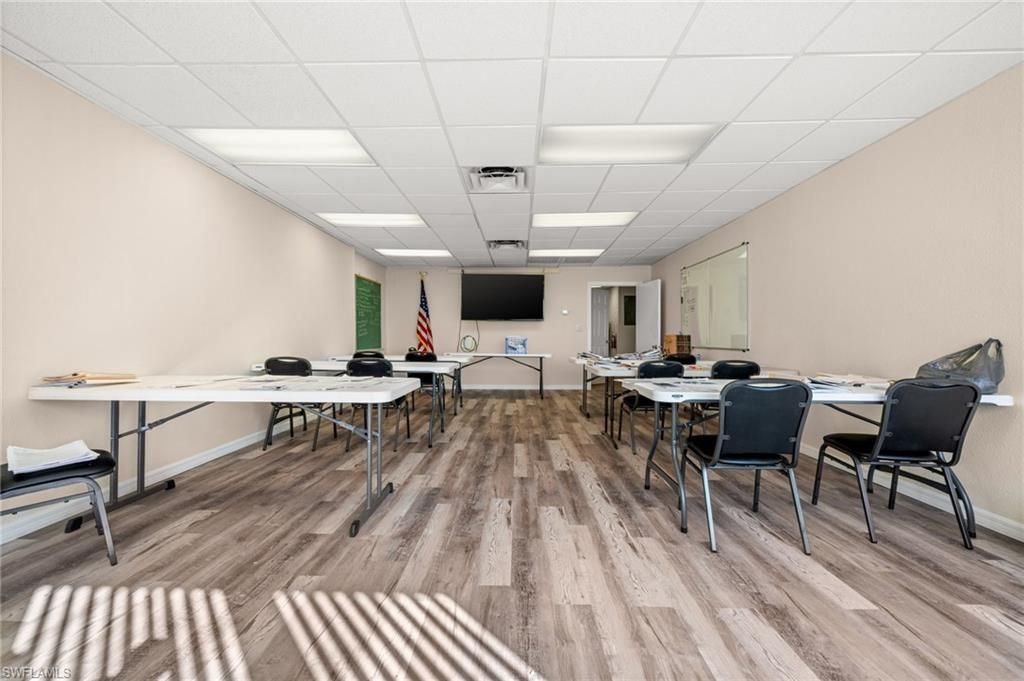 917 SE 47th Ter, Cape Coral, FL 33904 Photo