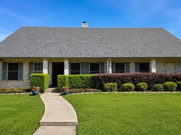 2015 Sandi Lane, Sachse, TX 75048
