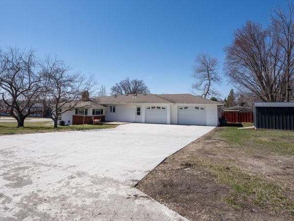 420 James Street, Detroit Lakes, MN 56501