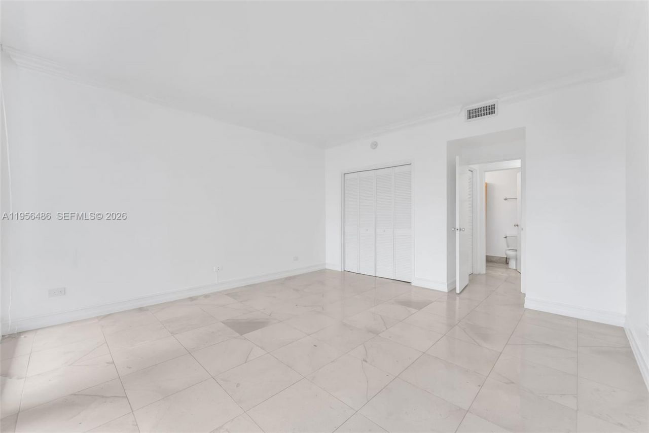 700 Biltmore Way , Unit 304, Coral Gables, FL 33134 Photo