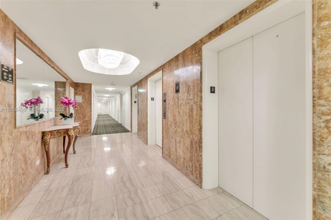 700 Biltmore Way, Unit 304, Coral Gables, FL 33134 Photo