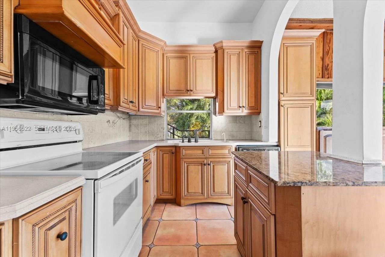 4850 SW 63rd Ter, Unit 232, Davie, FL 33314 Photo