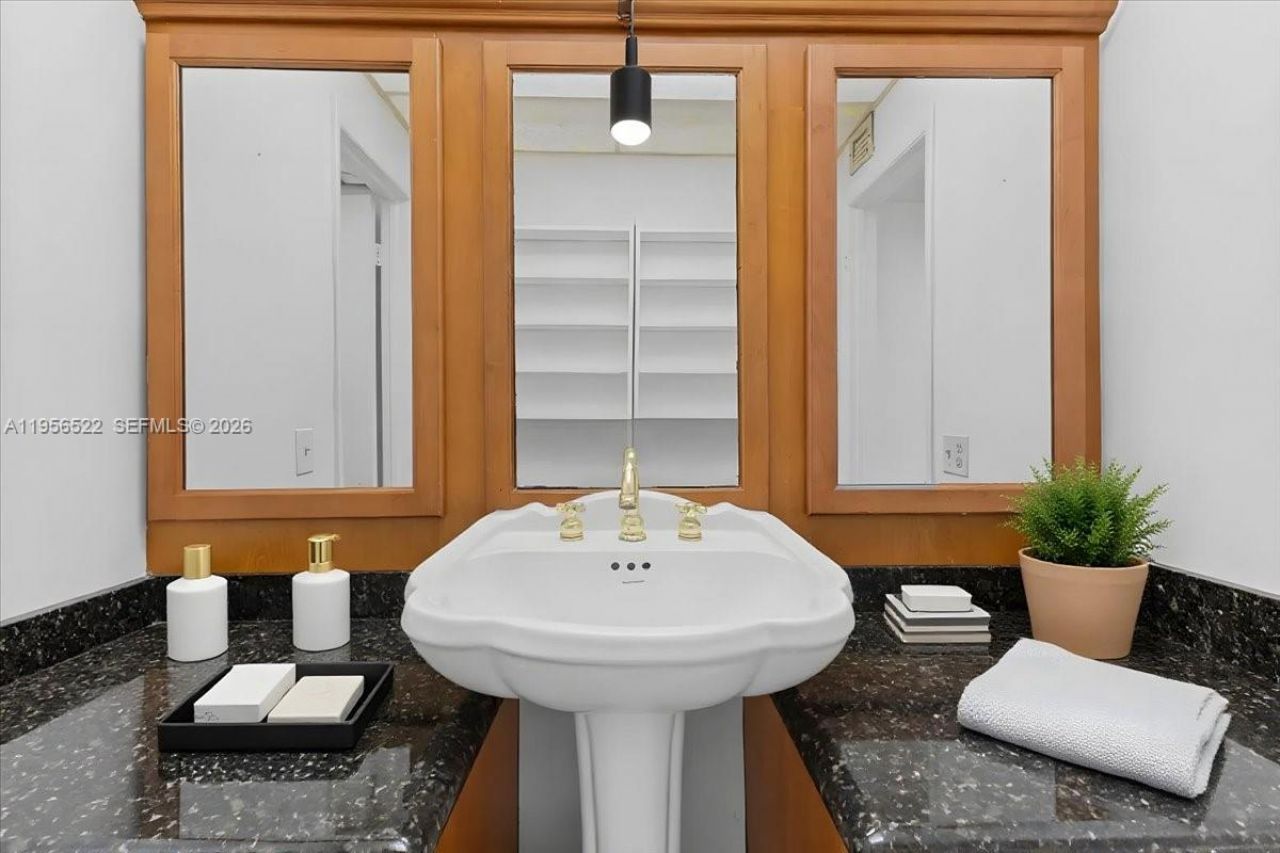 4850 SW 63rd Ter, Unit 232, Davie, FL 33314 Photo