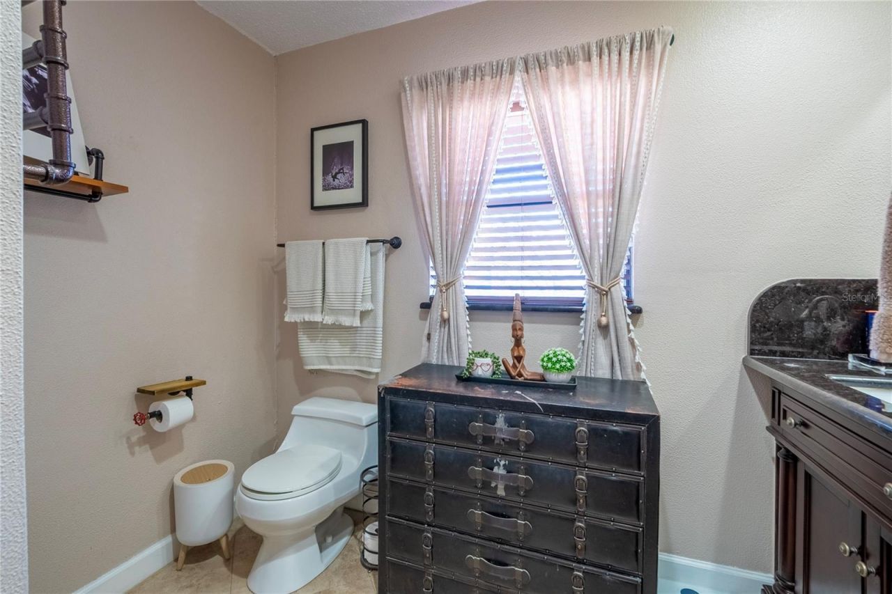 2300 37th Avenue N, Saint Petersburg, FL 33713 Photo